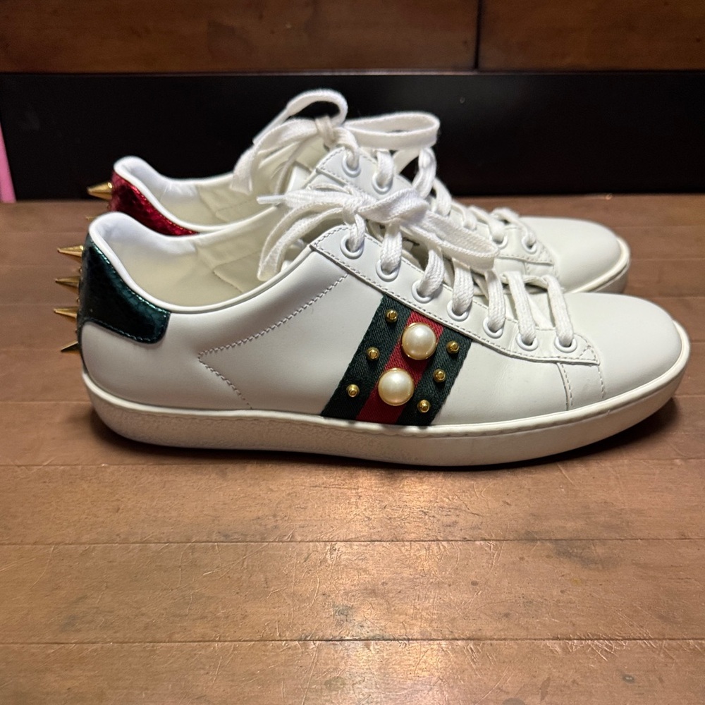 Gucci White Sneakers with Red and Green Accents